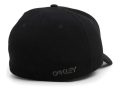 Oakley 912209-02E 6 Panel Stretch Metallic Hat Blackout L/XL